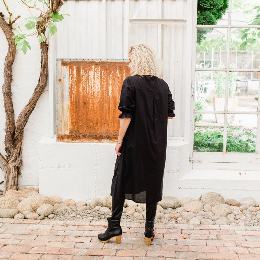 Member dress - black