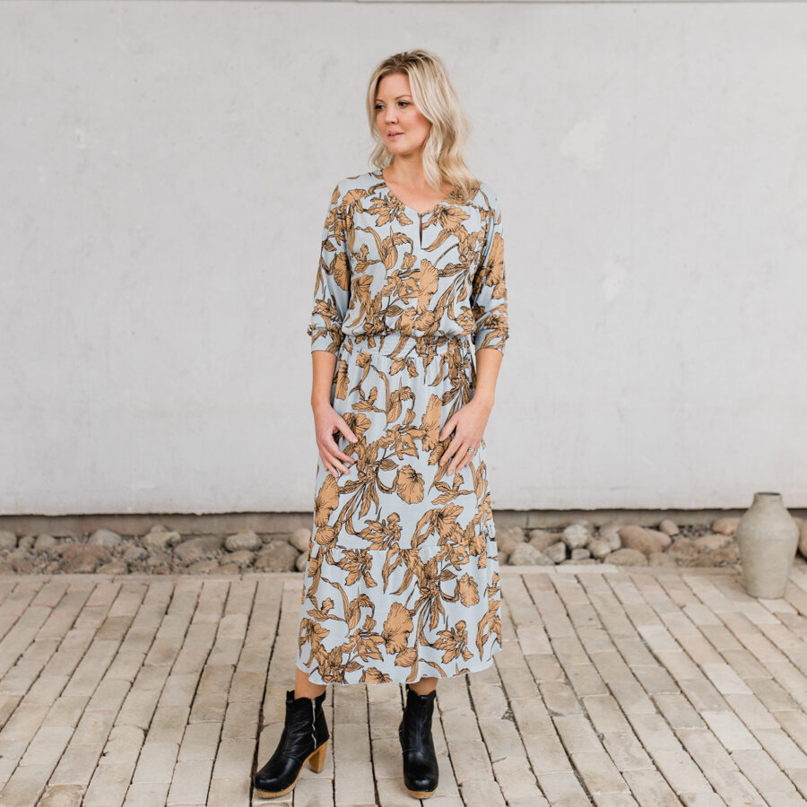 Corinne dress - beauty ice grey