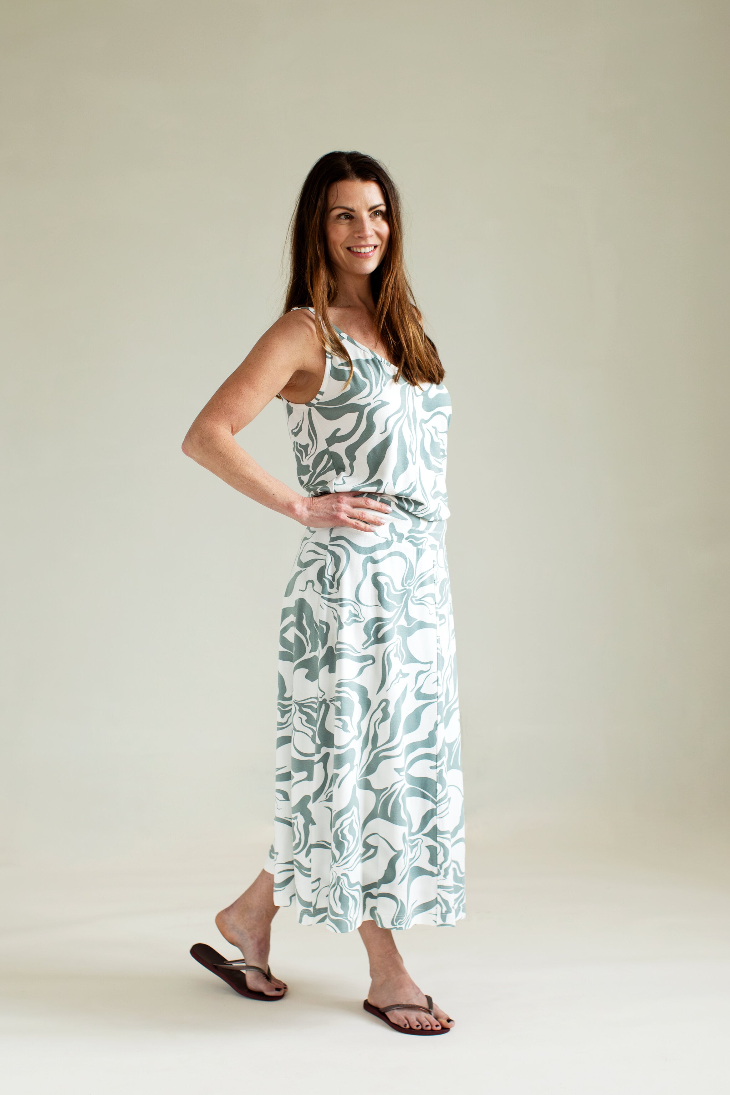 Ellie singlet - bologna green sage