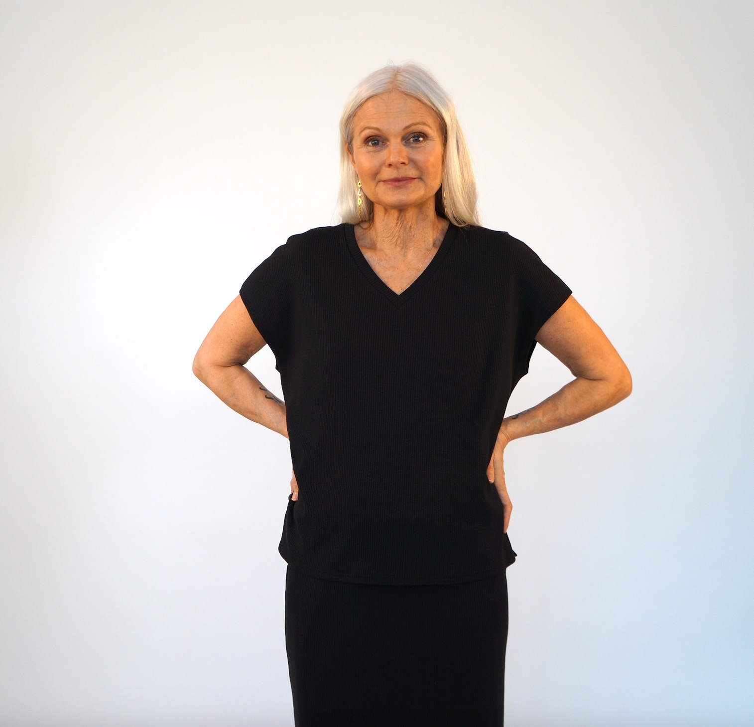 Melvina top - black