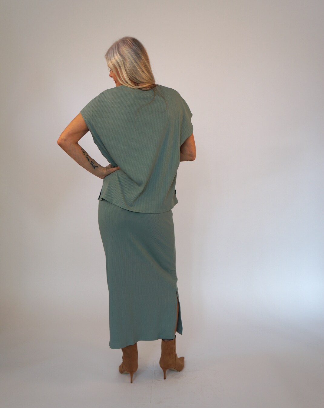 Melvina top - green sage