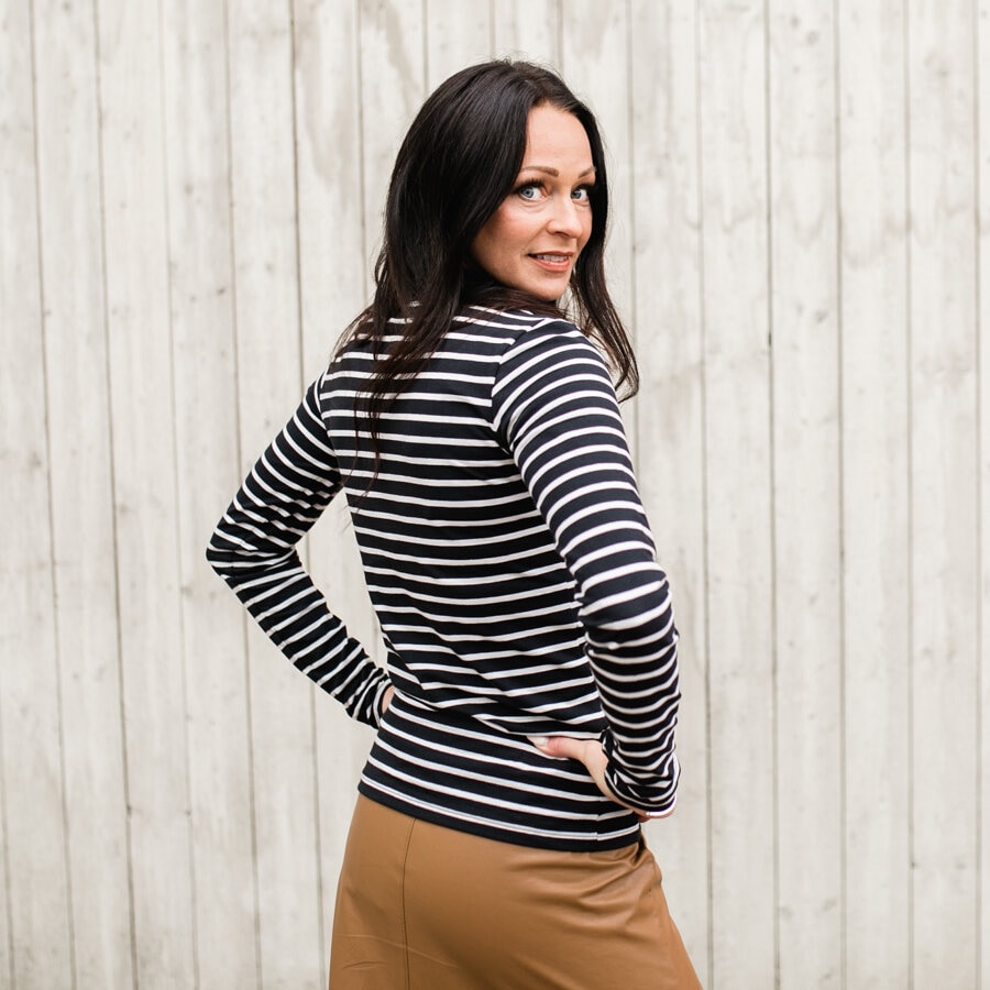 Common top - stripes black ivory white