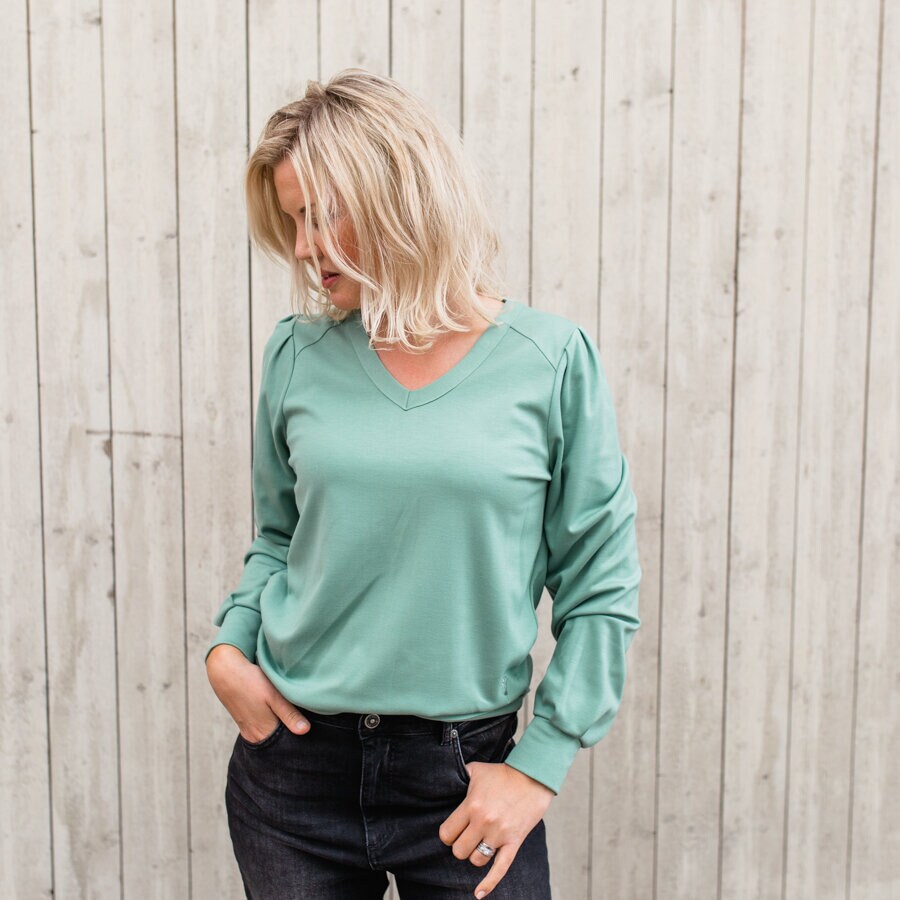 Found sweater - frost green