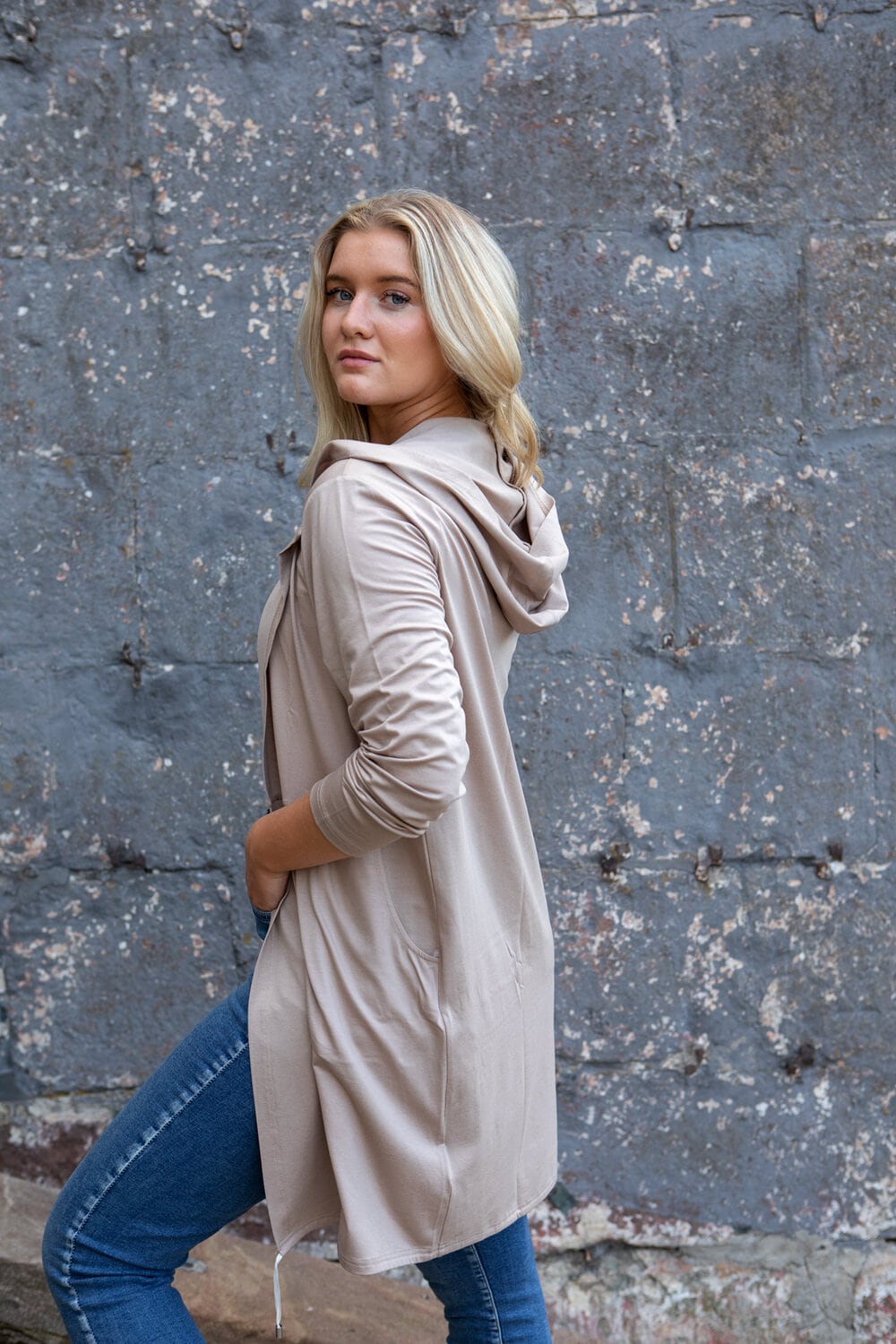 Bilbao cardie - warm sand
