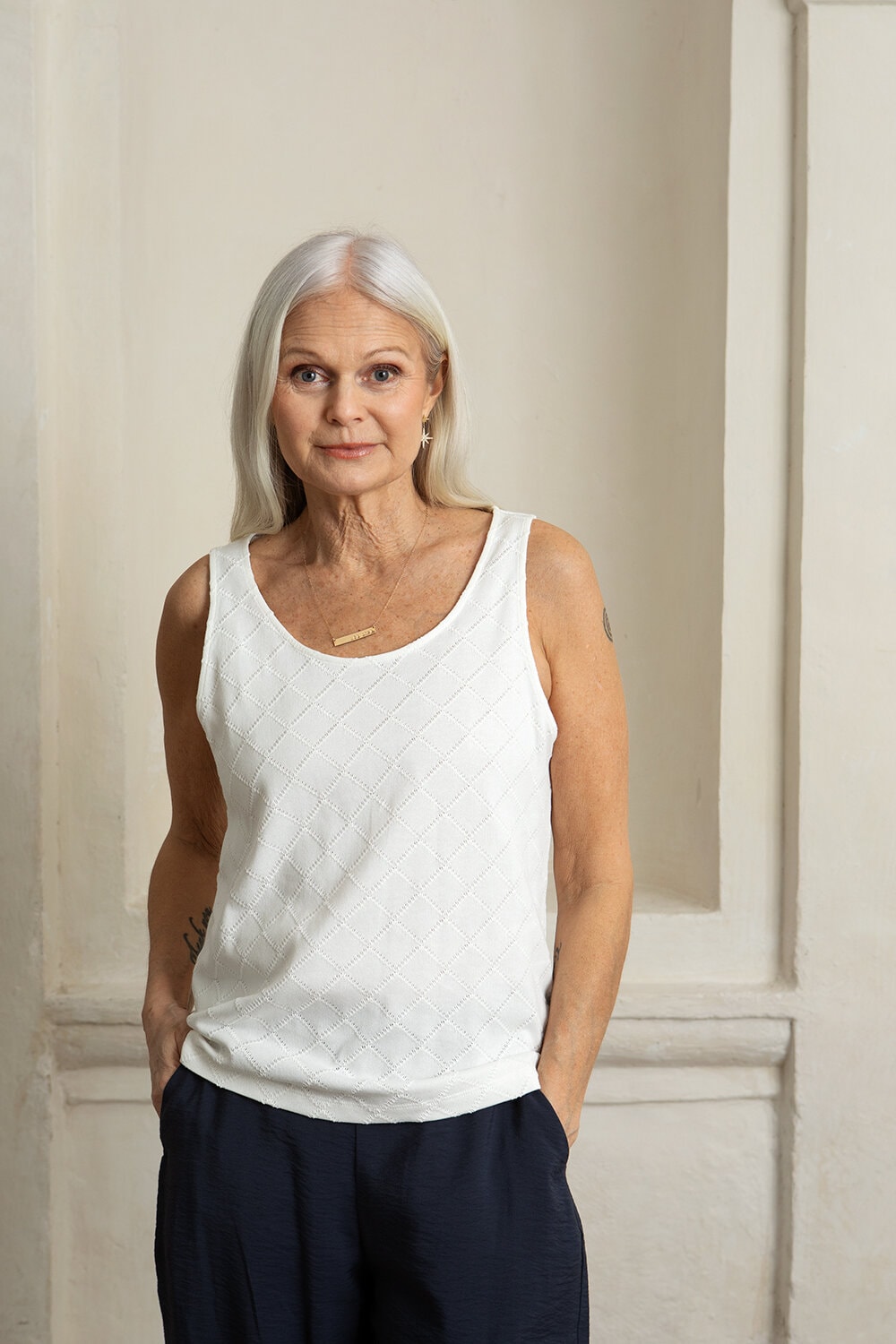 Valerie singlet - white