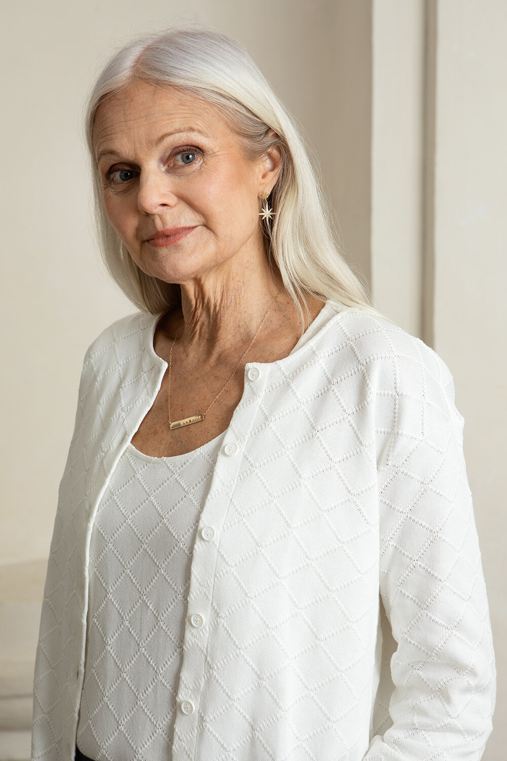 Valerie cardie - white