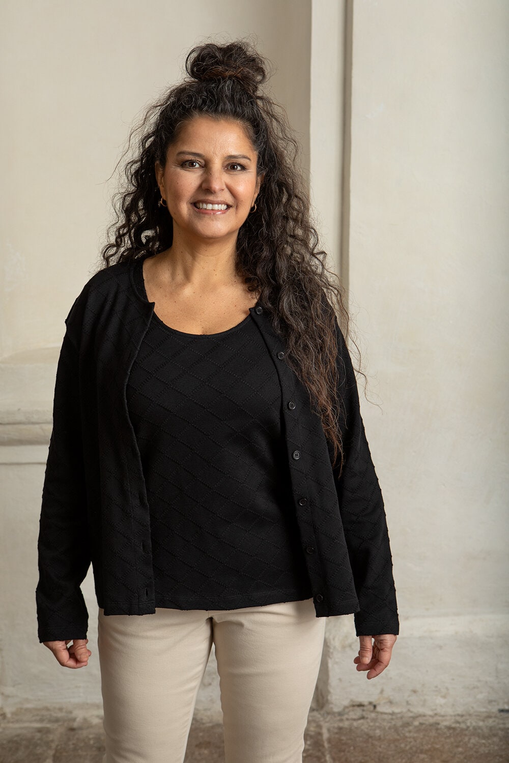 Valerie cardie - black