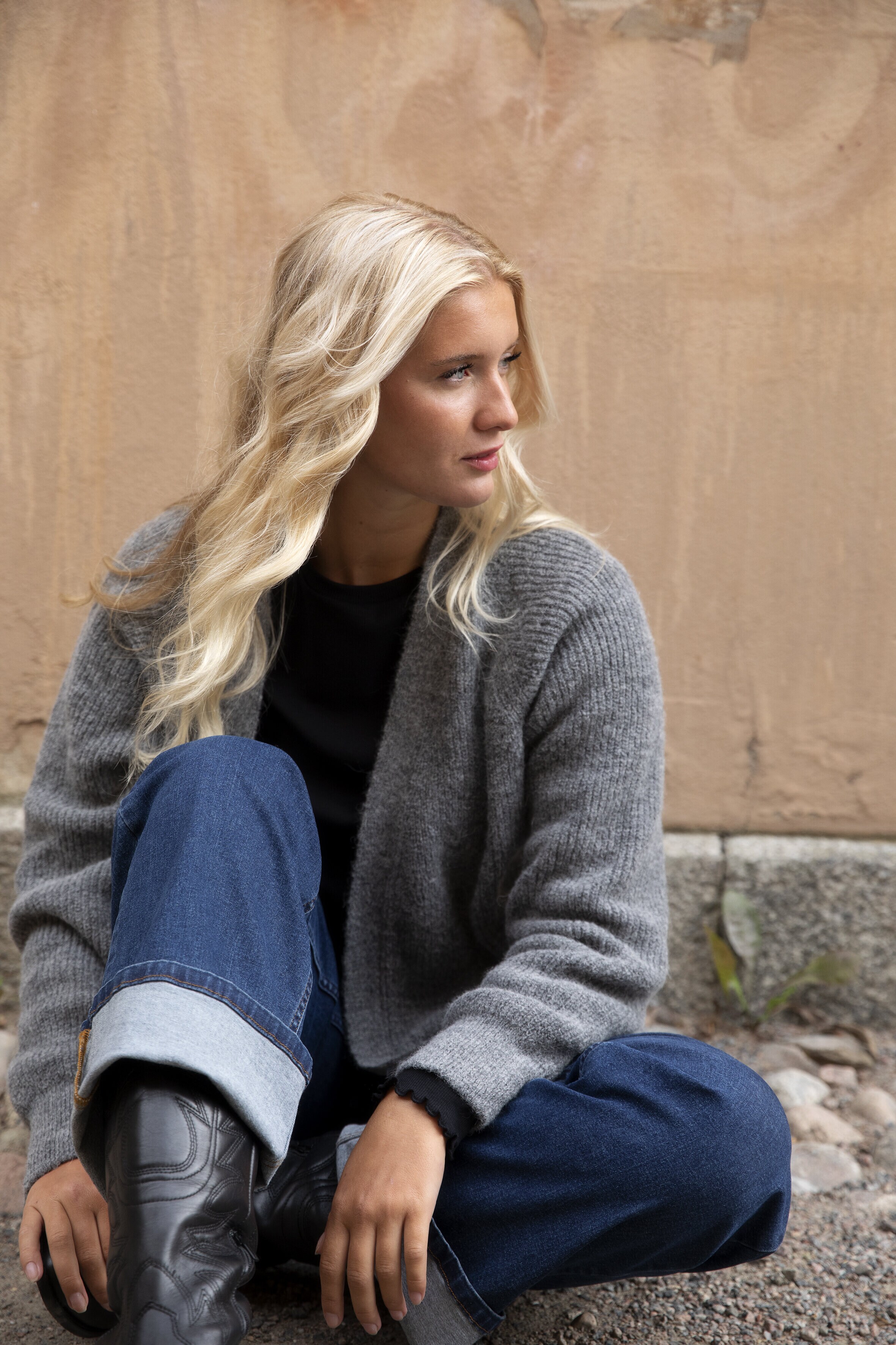 Gianna cardie - grey