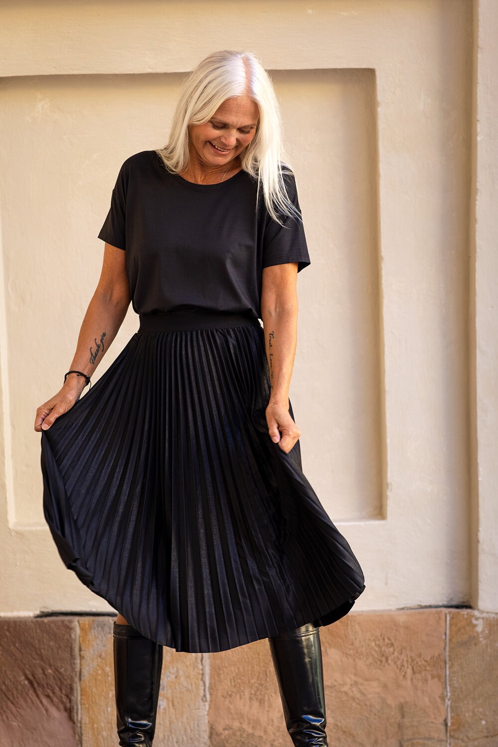 Evelyn skirt - shimmer black