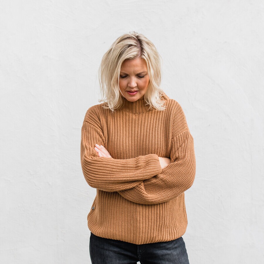 Chai sweater - chestnut