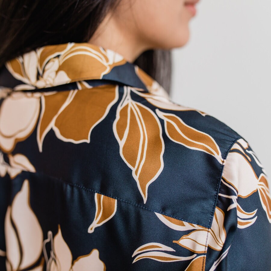 Emma blouse - garden night blue