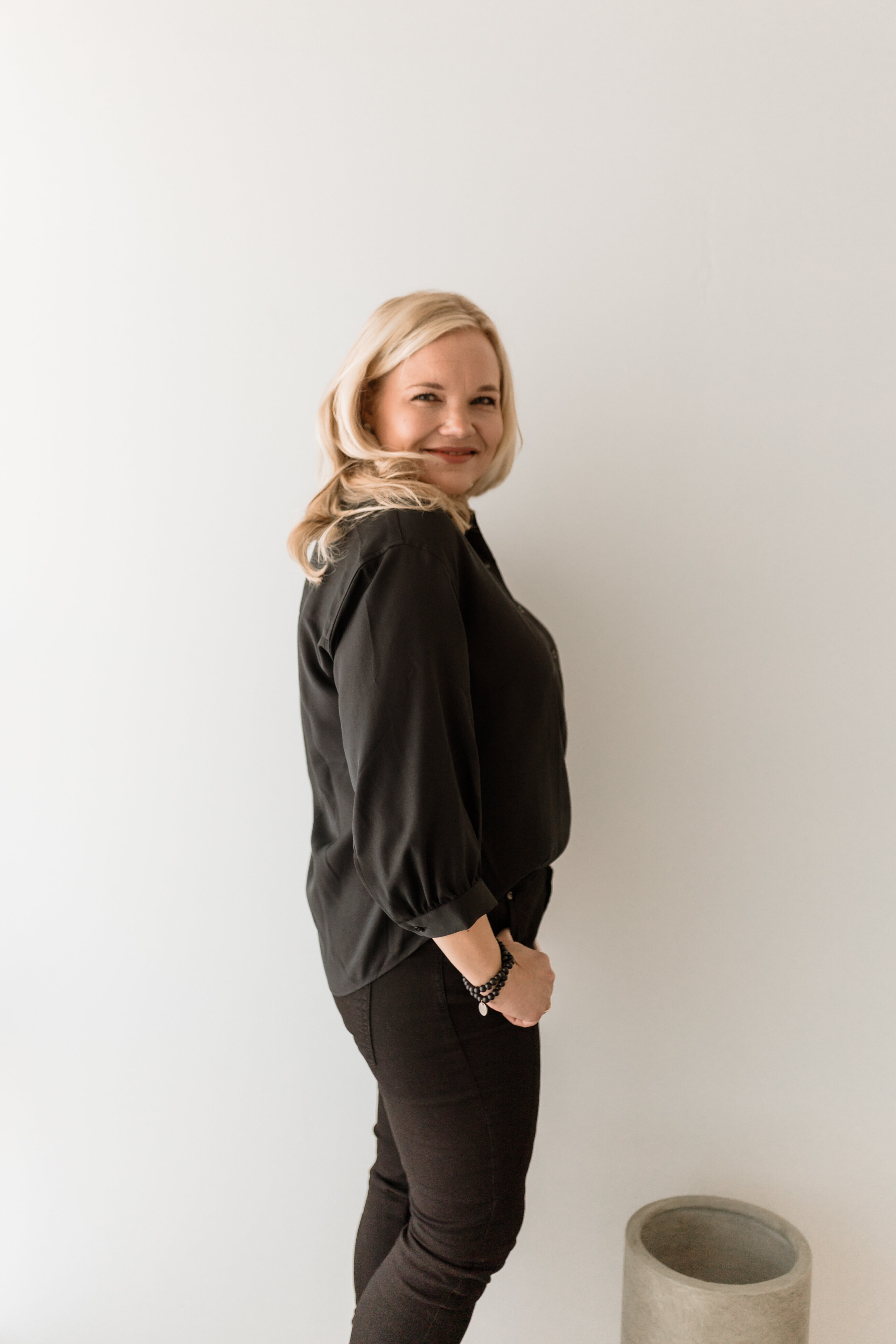 Aurora blouse - black